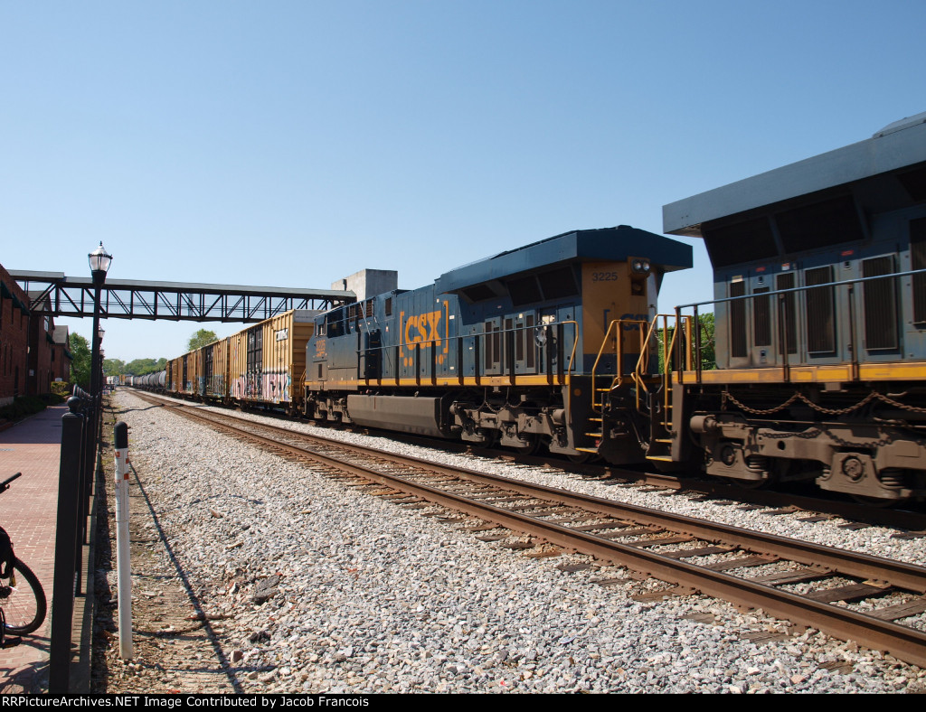 CSX 3225